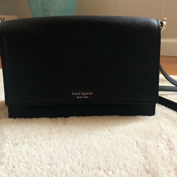 ❌SOLD❌ Kate Spade Crossbody - Picture 2 of 6